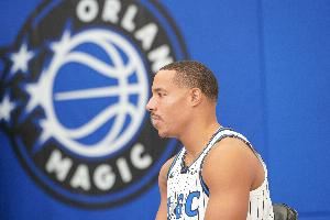 魔术可是花了4个首轮！贝恩赛季至今场均13.9分 三分命中率27.8%