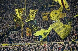 德天空:多特主场球迷每场比赛能够消费60000到62500升啤酒