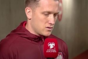 泽林斯基:我们对阵荷兰踢出了精彩比赛,对我们来说是值得骄傲的